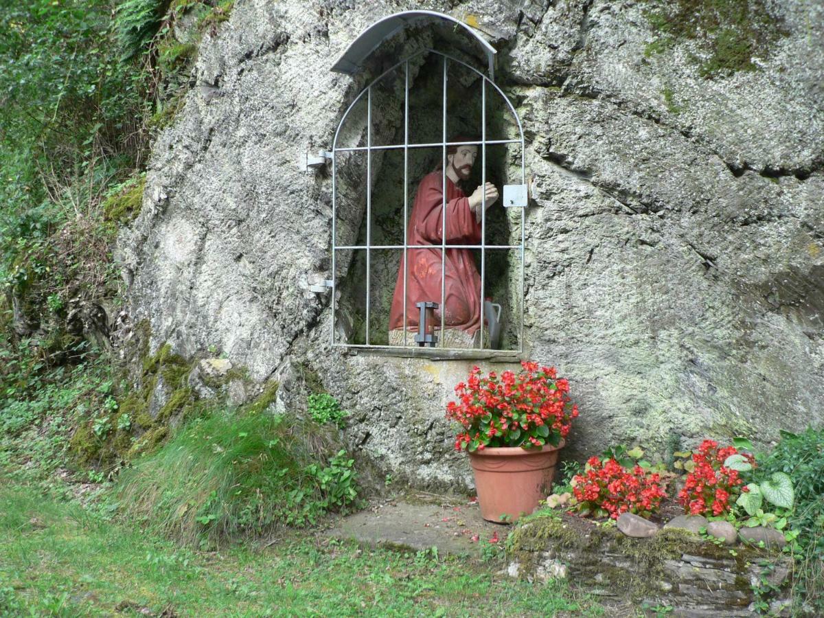 Gaestehaus Cheval Blanc Lorch am Rhein Dış mekan fotoğraf